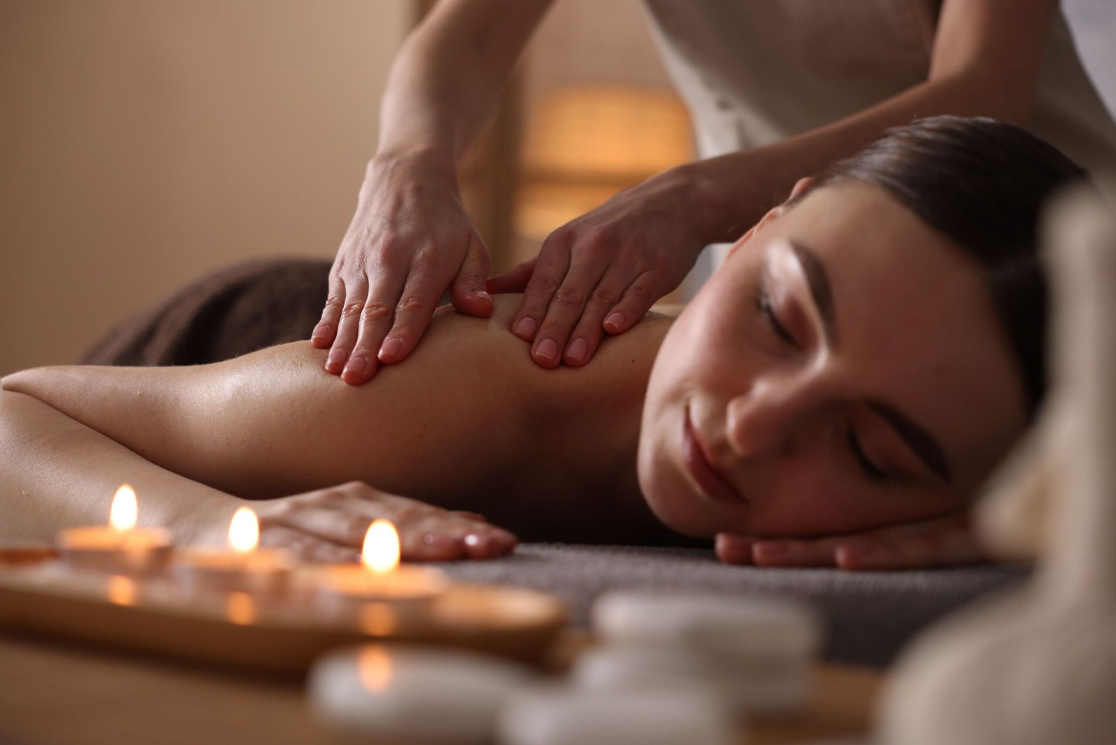Hot stones spa therapy massage in Botany Auckland